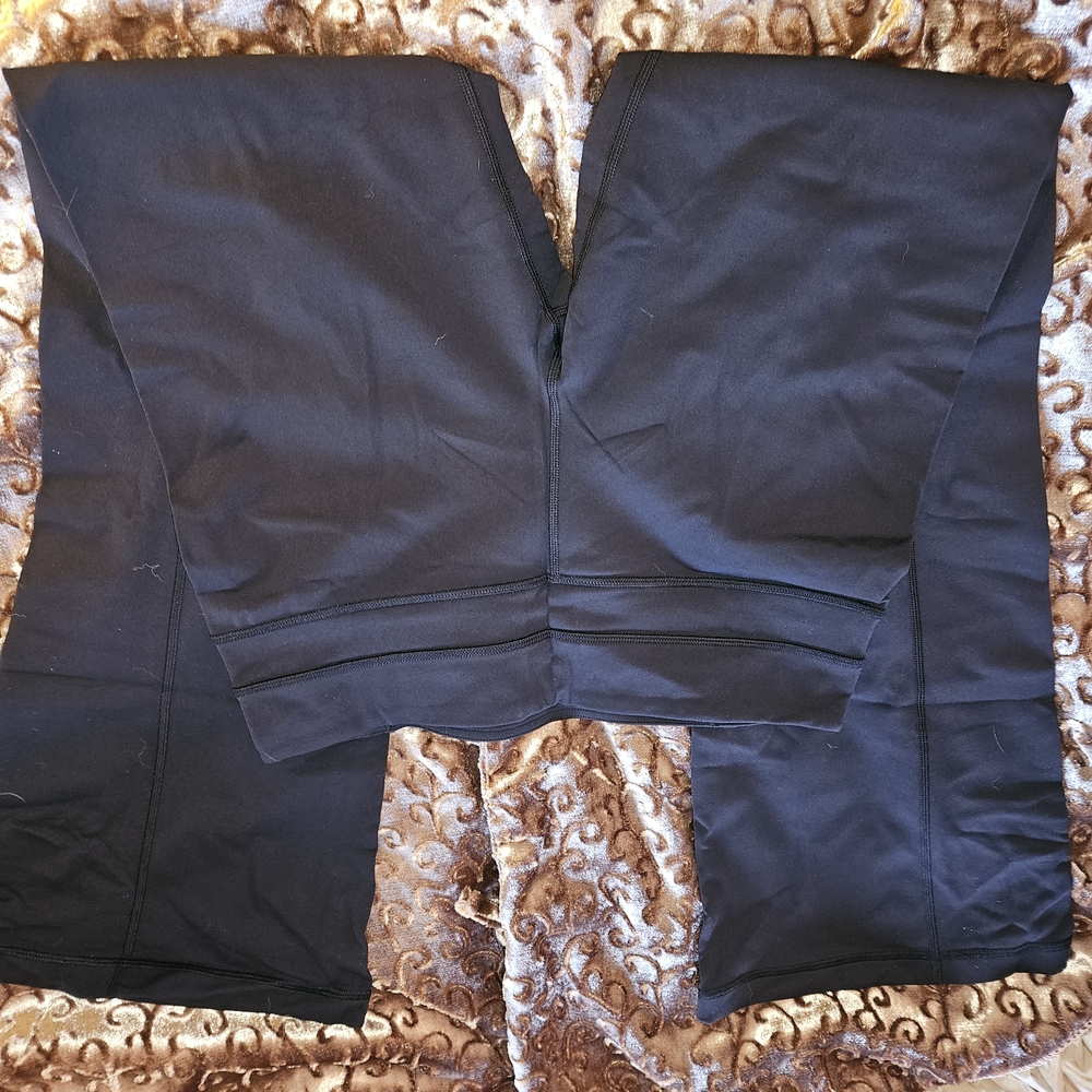 lululemon athletica Black Groove Pant Slim-R - Picture 3 of 8